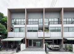 PP399 ขายทาวน์โฮม บ้านกลางเมือง พระราม 9-กรุงเทพกรีฑา (ตัดใหม่) Baan Klang Muang Rama 9-New Krungthep Kreetha ถนนกาญจนาภิเษก 23 เขตสะพานสูง-202507191317311752905851747.jpg