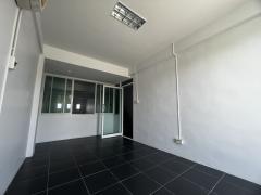 ให้เช่า อาคารพาณิชย์ 2ชั้นครึ่ง พื้นที่ 27 ตร.ม. ปราณบุรี-202507191437161752910636110.jpg