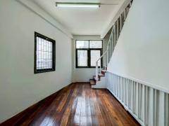 ขาย ตึกเเถว จรัญสนิทวงศ์ 62 เเยก 3 ใกล้ MRT สิรินธร 20.2 ตรว รีโนเวทใหม่ คลาสสิค ทั้งหลัง-202507192341471752943307819.jpg