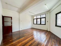 ขาย ตึกเเถว จรัญสนิทวงศ์ 62 เเยก 3 ใกล้ MRT สิรินธร 20.2 ตรว รีโนเวทใหม่ คลาสสิค ทั้งหลัง-202507192341481752943308363.jpg