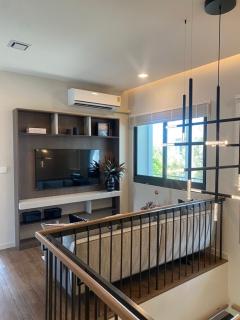 RM464 ให้เช่าบ้านสวย มัณฑนา บางนา กม.15 บ้านสวยพร้อมอยู่ เลี้ยงสัตว์-202507201425521752996352704.jpg