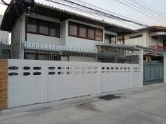 RM467 ให้เช่าบ้านเดี่ยว 2 ชั้น  ซอยลาดพร้าว96 ซอยอยู่ตรงข้ามกับบิ๊กซี ใกล้ทางด่วน ใกล้รถไฟฟ้าสถานีลาดพร้าว83