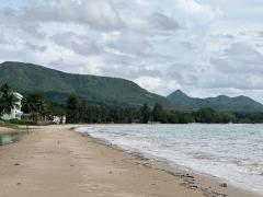 ซื้อเก็บยิ้มรับทรัพย์เฮงๆปังๆ ขายที่ดินริมหาดสะพลีทรายขาวน้ำใสคราม สวยงามวิวทะเลธรรมชาติสุดสุด ปะทิวใกล้หาดสวยทุ่งวัวแล่น  