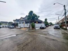 ขายบ้าน 2 ชั้น หลังมุม หมู่บ้านพฤกษาวิลล์ 18 เพชรเกษม 110 หนองแขม กรุงเทพมหานคร-202507210911301753063890247.jpg