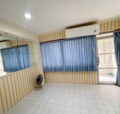 คอนโดริเวอร์ปาร์ค ตึก C ชั้น 8  ห้องขนาด 34.2 ตรม.ต.คูคต อ.ลำลูกกา จ.ปทุมธานี-202507220910501753150250690.jpg