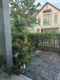 ขายบ้านเดี่ยว 2 ชั้น สราญสิริ รามคำแหง บ้านสวย ตกแต่งสไตล์โมเดิร์น พร้อมเข้าอยู่ -202507221102341753156954347.jpg