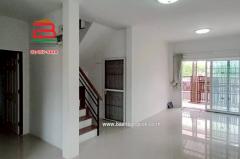 บ้านแฝด หมู่บ้าน เต็มสิริ วิลเลจ หนองจอก เนื้อที่ 38.4 ตรว. ถนนเชื่อมสัมพันธ์ 11 กระทุ่มราย เขตหนองจอก กรุงเทพมหานคร-202507231238301753249110134.jpg