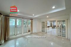 บ้านเดี่ยว หมู่บ้าน ลัลลี่วิลล์ (ซอยลำลูกกา 43) เนื้อที่ 61.1 ตรว. ถนนลำลูกกา ตำบลลาดสวาย อำเภอลำลูกกา จังหวัดปทุมธานี-202507231345061753253106993.jpg