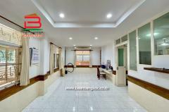 บ้านเดี่ยว หมู่บ้าน ลัลลี่วิลล์ (ซอยลำลูกกา 43) เนื้อที่ 61.1 ตรว. ถนนลำลูกกา ตำบลลาดสวาย อำเภอลำลูกกา จังหวัดปทุมธานี-202507231345071753253107524.jpg