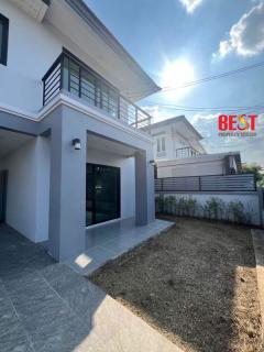 ขายบ้านเดี่ยว 4 ห้องนอน รีโนเวทใหม่ พร้อมอยู่ หมู่บ้านเดอะธารา รามอินทรา 109 (พระยาสุเรนทร์ 35)-202507231653351753264415262.jpg