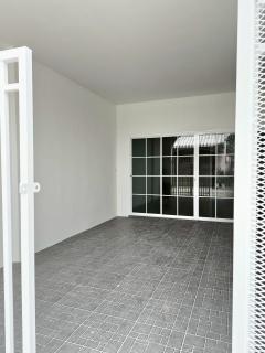 ขายทาวน์โฮม 2 ชั้น บิ้วอินครบ แต่งสวย พร้อมอยู่ ขนาด 20 ตร.วา-202507232253241753286004002.jpg