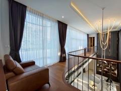บ้านพูลวิลล่า 2 ชั้น Modern & Contemporary สร้างบรรยากาศโปร่งโล่ง สบาย บนทำเลดอยสะเก็ด ใกล้เซ็นทรัลเชียงใหม่ เพียง 15 นาที-202507240556221753311382793.jpg