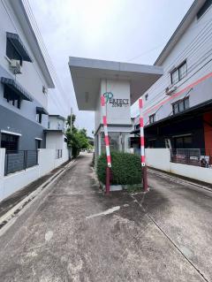 ขายบ้าน 2 ชั้น หมู่บ้านเพอร์เฟคโซน ใกล้ทางด่วนบางพูน-202507241439051753342745526.jpg