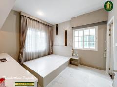 ขายบ้านหรูสไตล์โมเดิร์นอังกฤษ หมู่บ้านโกลเด้น นีโอ สาทร ทำเลดีที่สุดของฝั่งธน พร้อมบิ้วท์อินสวยหรู-202507241517521753345072122.jpg