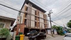 ขายอพาร์ทเมนท์ ซอยเคหะร่มเกล้า 29 แยก9 ลาดกระบัง  กรุงเทพมหานน บนที่ดินขนาด 96 ตารางวา