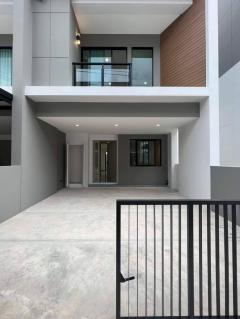 RM484 ให้เช่า ทาวน์โฮม 3.5 ชั้น บ้านหลังมุม Premium Place พหลโยธิน-รามอินทรา สามารถทำออฟฟิศจดทะเบียนได้-202507251356541753426614044.jpg