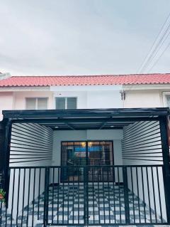 #ขายบ้านเอื้ออาทร สไตล์ทาวน์โฮม 2 ชั้น หมู่บ้านเอื้ออาทร หนองไม้แก่น พัทยา PR:yui-202507261139471753504787866.jpg