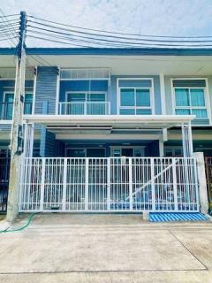 ขายทาวน์โฮม ศรีราชา บ้านฟรีโอน The Finest Town Sriracha ราคาถูก TP-H1518