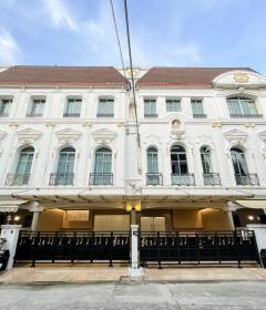 ให้เช่า ทาวน์โฮม 5 ห้องนอน Banklangkrung Grande Vienna Rama 3 รีโนเวทใหม่ เหมาะทำโฮมออฟฟิศขนาดใหญ่ และครอบครัวใหญ่