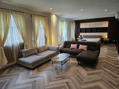 ให้เช่า ทาวน์โฮม 5 ห้องนอน Banklangkrung Grande Vienna Rama 3 รีโนเวทใหม่ เหมาะทำโฮมออฟฟิศขนาดใหญ่ และครอบครัวใหญ่-202507261358281753513108207.jpg