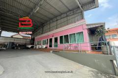 ที่ดินพร้อมสิ่งปลูกสร้าง ลำลูกกา-คลอง 7, แยกคลอง 7(นิมิตใหม่) เนื้อที่ 262 ตารางวา ตรงข้ามริมคลองหมูกระทะ ลำลูกกาคลอง 7 ถนนลำลูกกา ตำบลลำลูกกา อำเภอลำลูกกา จังหวัดปทุมธานี-202507261703081753524188956.jpg