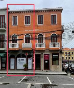 ขายด่วน!! อาคารพาณิชย์ 3 ชั้น 20 ตรว. โครงการ เวนิส ดิ ไอริส *ขายพร้อมผู้เช่าสุดคุ้ม*