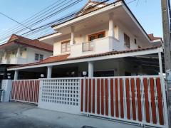 BH3681 ให้เช่าบ้านเดี่ยว 2 ชั้น หมู่บ้านบางปูวิลล่า 2 รีโนเวทใหม่ทั้งหลัง BH3681-ให้เช่าบ้านเดี่ยว-2-ชั้น-หมู่บ้าน