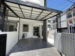 ให้เช่าทาวน์โฮม 3 ชั้นหลังมุม 5 ห้องนอน โครงการเดอะ ไพรเวท สุขุมวิท-บางจาก The Private สุขุมวิท 97/1 ใกล้ BTS บางจาก ใกล้ทางด่วน ให้เช่าทาวน์โฮม-3-ชั้นหลังมุม-5-ห้องน