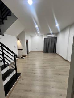 ให้เช่าออฟฟิศ ติดถนน ทำเลทอง​ ใจกลางเมือง โครงการพรีเมี่ยมเพลส 10  เกษตร-นวมินทร์ รามอินทรา จังหวัดกรุงเทพมหานคร-202507311026521753932412813.jpg