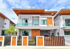 บ้านเดี่ยว 2 ชั้น ทำเลทอง  สไตล์โมเดิร์น ทำเลใกล้ทะเลนาจอมเทียน - สัตหีบ จังหวัดชลบุรี