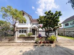 บ้านเดี่ยว 2 ชั้น หมู่บ้าน กฤษดานคร 12 ซอยสวนผัก 35 ทำเลดี ใกล้พุทธมณฑลสาย 1ด 