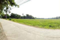 ขายที่ดินแปลงสวยไร่ละ 5.5 ล้าน 17-3-61 ตรว. #ติดหมู่บ้านกุลพันธ์วิลล์9 หางดง เหมาะสำหรับพัฒนาโครงการบ้านจัดสรร หรือซื้อเก็บลงทุนระยะยาว