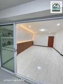 นครทอง ศรีนครินทร์ ตกแต่งพร้อมเข้าอยู่-202508021434261754120066934.jpg