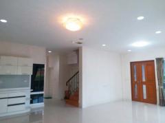 H-103 : บ้านหลังมุม 64 ตร.วา ม.บางกอก บูเลอวาร์ด เทพารักษ์-วงแหวน ขายต่ำกว่าประเมิน กู้ได้เกิน มีส่วนต่าง-202508032052071754229127076.jpg