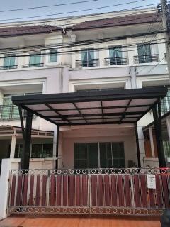 ให้เช่าทาวน์โฮม 3 ชั้น 3 ห้องนอน หมู่บ้านกลางเมือง เออร์บาเนี่ยน พระราม9-วงแหวน ถนนกรุงเทพกรีฑา ใกล้ Wellington College / Brighton ให้เช่าทาวน์โฮม-3-ชั้น-3-ห้องนอน-หมู่บ