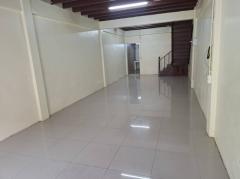 ให้เช่าทาว์นเฮ้าส์ 2 ชั้น ใจกลางเมืองฉะเชิงเทรา หมู่บ้านศรีโสธร ถ.เอมอรอุทิศ 3 ต.หน้าเมือง อ.เมือง จ.ฉะเชิงเทรา 