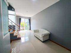 ขายทาวน์โฮม 2 ชั้น โกลเด้น ทาวน์ สาทร ถูกสุดในโครงการ ใกล้ BTS วุฒากาศ #LB290 – 001066-202508051444131754379853290.jpg