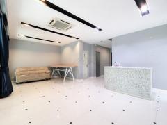 P1042 ขาย โฮมออฟฟิศ สไตล์โมเดิร์น 4 ชั้น DISTRICT ดิสทริค เอกมัย-รามอินทรา ซอยรามอินทรา 40   P1042-ขาย-โฮมออฟฟิศ-สไตล์โมเดิร์น-4-ชั้น-D