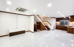 [ให้เช่า] FOR RENT TOWNHOUSE BANGKHUNNON - CHARAN / 2 bedrooms 2 bathrooms / 19 Sqw. 145 Sqm. **18,000** CLOSE TO MRT BANGKHUNNON-202508061219091754457549006.jpg