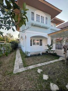 ให้เช่าบ้านเดี่ยว 2 ชั้น มาสเตอร์พีช รัตนาธิเบศร์ เช่า 20,000 บาท 50 ตร.ว. 0958195559 @infinitycondo