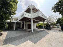 ให้เช่าบ้านเดี่ยว ซอยปรีดีพนมยงค์14 ขนาด 4ห้องนอน 5ห้องน้ำ เหมาะอยู่อาศัยหรือทำโฮมออฟฟิศ ให้เช่าบ้านเดี่ยว-ซอยปรีดีพนมยงค์14-
