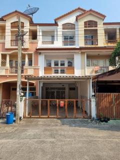 ให้เช่าทาวน์โฮม-3-ชั้น-The-Balcony-Home-อุดมสุข-