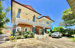 ขายบ้านพร้อมที่ดิน หนองมน ชลบุรี มีบ้าน 3 หลัง ใกล้ถนนสุขุมวิท ใกล้ตลาด TP-H1560