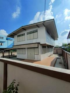 ให้เช่าบ้านเดี่ยว2ชั้นใกล้MRTลาดพร้าว83เลียบด่วนย่านลาดพร้าวเลียบด่วนเหมาะทำโฮมออฟฟิศใช้ที่อยู่จดทะเบียนได้ ให้เช่าบ้านเดี่ยว2ชั้นใกล้MRTลาดพร้า