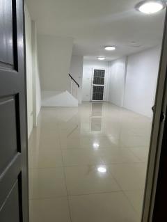  #ให้เช่าทาวน์เฮาส์ งามเจริญ 16 – โรงโป๊ะ บางละมุง ทำเลดี เดินทางสะดวก บ้านว่างพร้อมเข้าอยู่ 7,000 บ/ด.-202508091555151754729715647.jpg