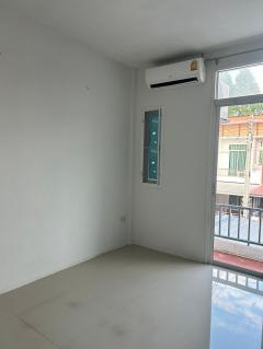  #ให้เช่าทาวน์เฮาส์ งามเจริญ 16 – โรงโป๊ะ บางละมุง ทำเลดี เดินทางสะดวก บ้านว่างพร้อมเข้าอยู่ 7,000 บ/ด.-202508091555191754729719456.jpg