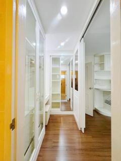 RM534 ให้เช่า ทาวน์โฮม ลีออง สุขุมวิท 62 หรูหรา ตกแต่งสวย พร้อมเข้าอยู่ เดินทางสะดวก ใกล้ BTS บางจากติดทางด่วน แค่ไม่กี่นาทีถึงกลางเมือง-202508092301571754755317807.jpg
