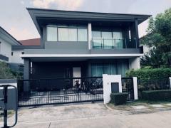 P1060 ขาย พร้อมคนเช่า บ้านเดี่ยว เศรษฐสิริ กรุงเทพกรีฑา 1 Setthasiri Krungthep Kreetha 1 ซอยประชาร่วมใจ ซอยนานาชาติไบรท์ตัน คอลเลจ กรุงเทพ P1060-ขาย-พร้อมคนเช่า-บ้านเดี่ยว-เศรษฐส