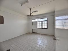 ให้เช่าอาคาร 2 ห้อง 3 ชั้นครึ่ง + ดาดฟ้า ทำเลทอง ลาดพร้าว 71 (ตรงข้ามตลาดนัด ใกล้ป้ายรถเมล์) (N.1723)-202508110935441754879744511.jpg