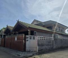 Townhome - area 0 ไร่ 0 ngan 40 sq.wa 4 BEDROOM 2 BR 2890000 THAI BAHT ราคาถูก บ้านหัวมุม ต่อเติมพร้อมอยู่